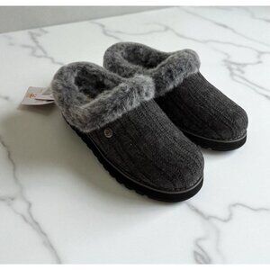 Bobs Skechers Women's Size 6 Ice Angel Charcoal Grey Faux Fur Lined Clogs 31204